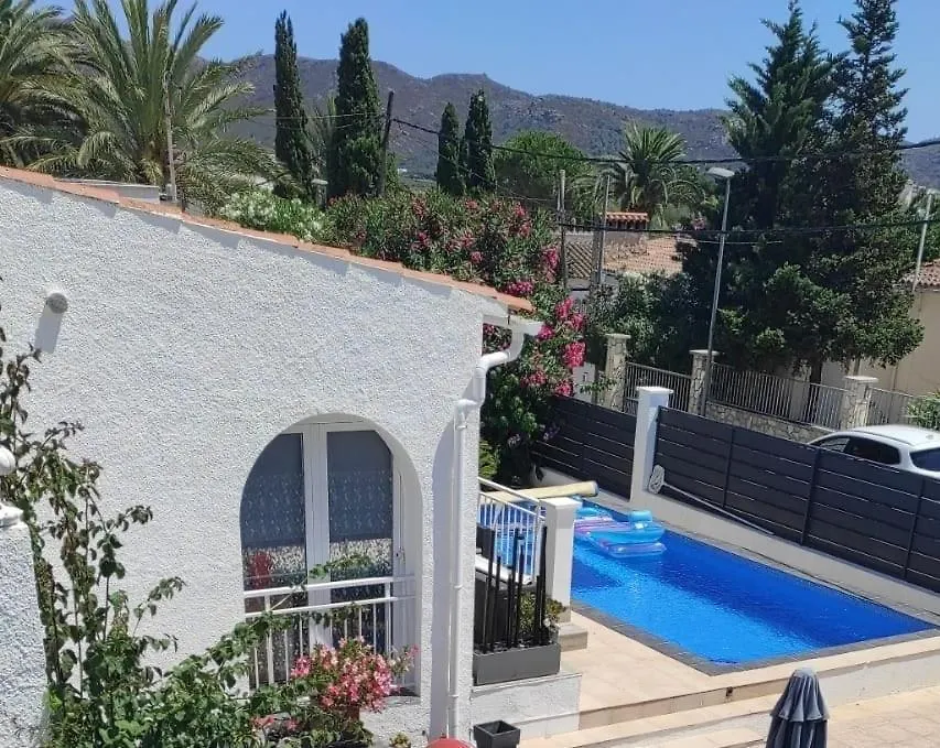 Montsia Villa Roses